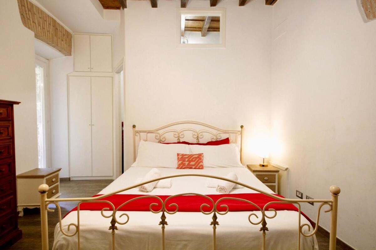 Hc - In The Heart Of Campo De' Fiori Apartment Roma Ngoại thất bức ảnh